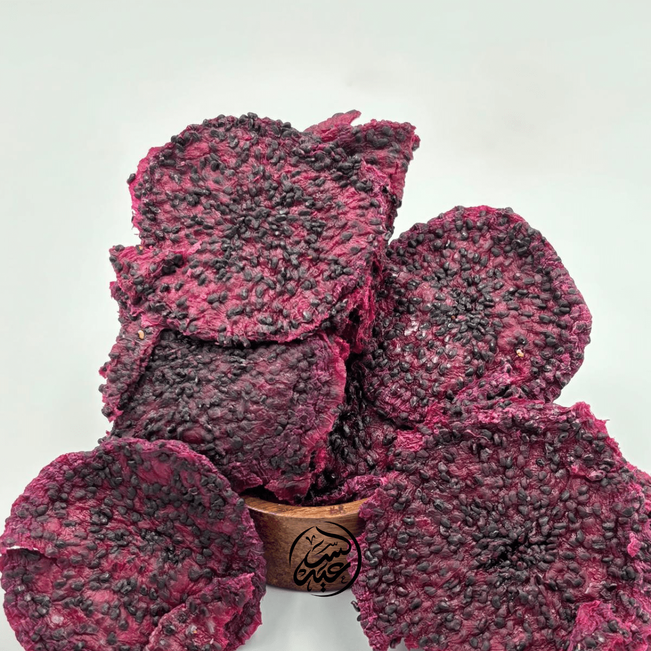 Dried dragon fruit فاكهة التنين المجففة - بهارات و عطارة السعيد