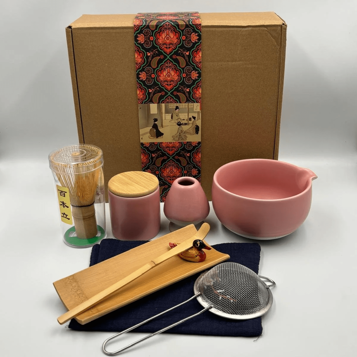Pink Japanese Matcha Tea (زهري) بكج تحضير الماتشا الياباني - بهارات و عطارة السعيد