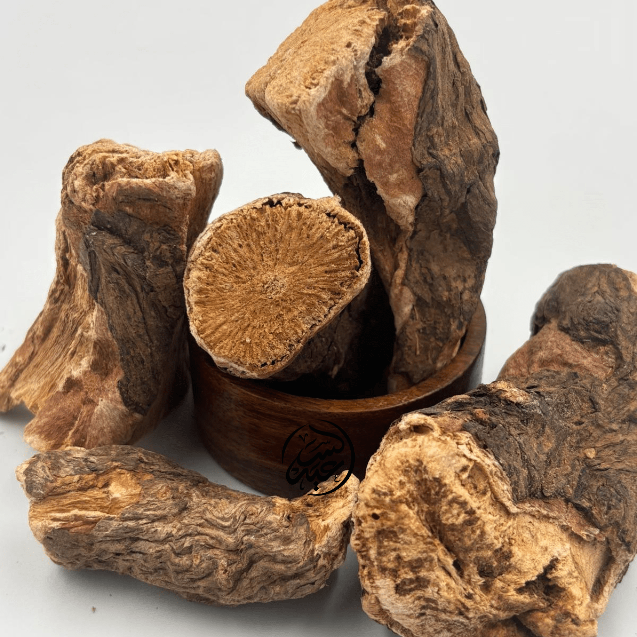 wild rhubarb root شرش الرباص - بهارات و عطارة السعيد