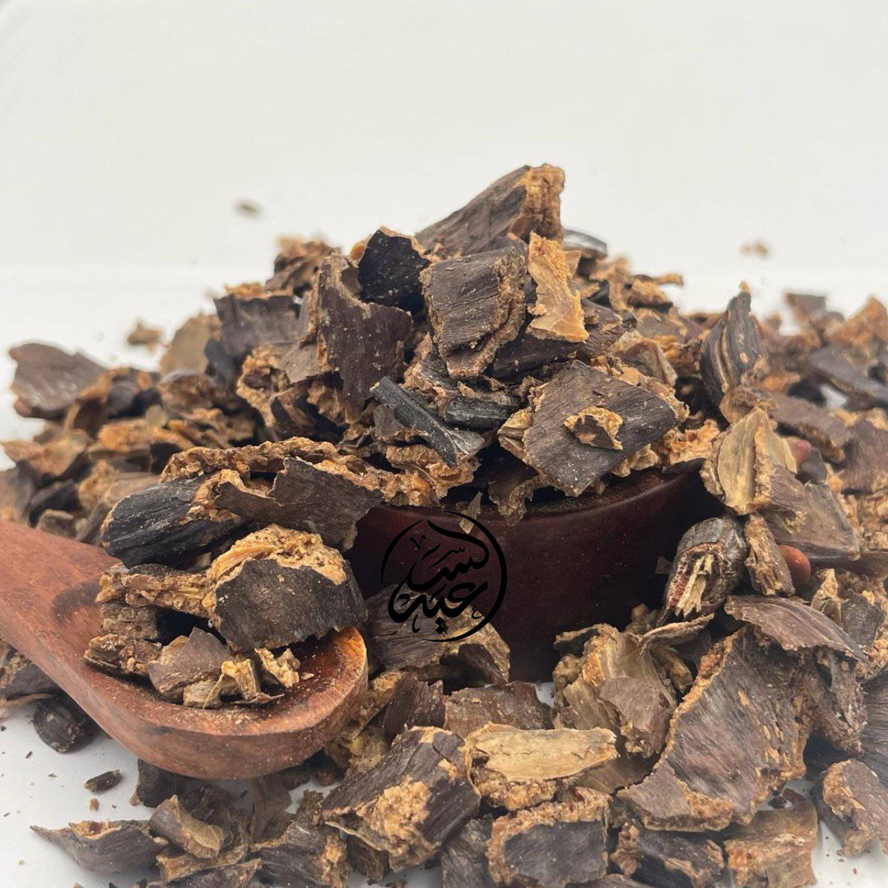Crushed carob الخروب المجروش - بهارات و عطارة السعيد