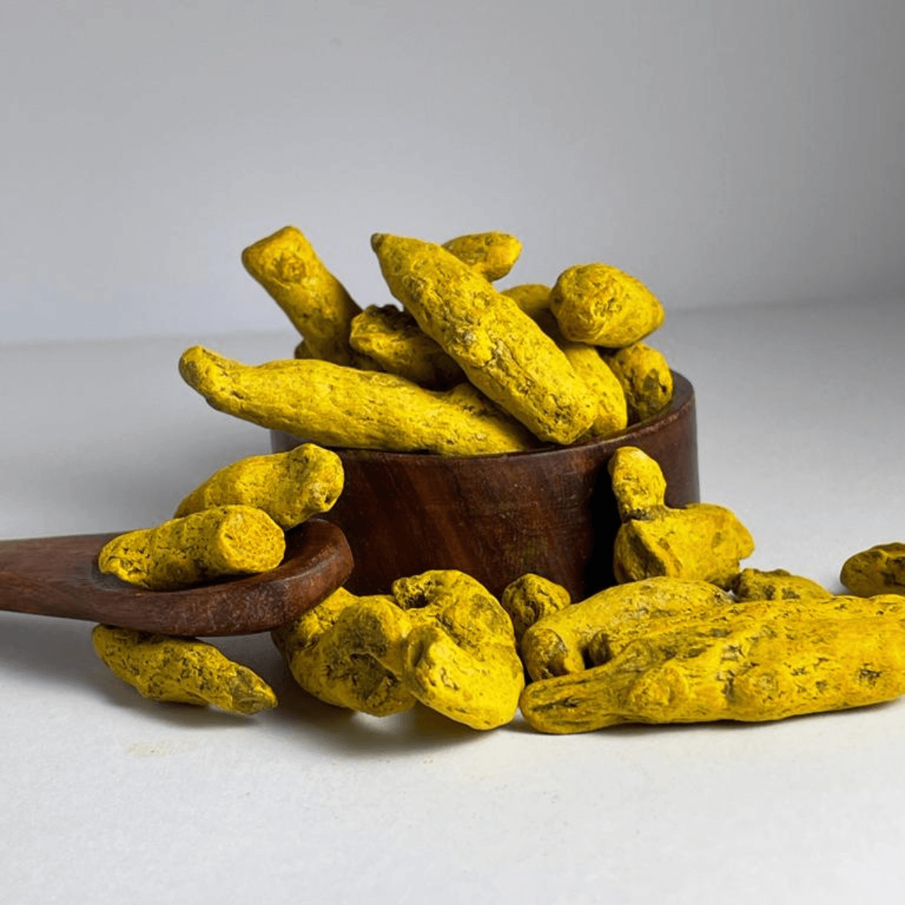 Dried Turmeric كركم عود - بهارات و عطارة السعيد