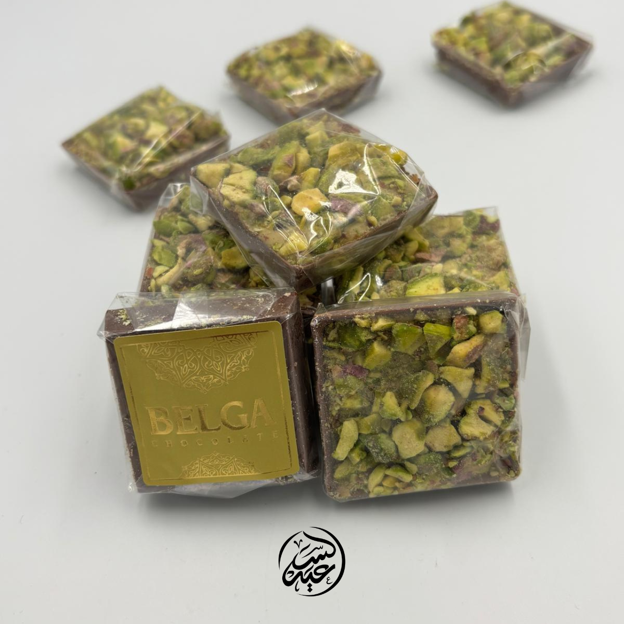 Pistachios Milk chocolate شوكولاتة بالحليب بالفستق الحلبي - بهارات و عطارة السعيد