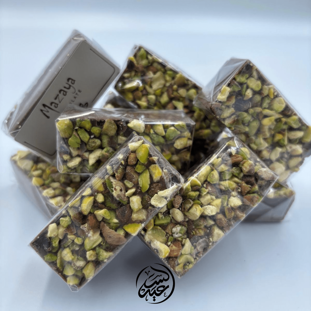 Chocolate with pistachio pieces شوكولاتة اكسترا فستق حلبي - بهارات و عطارة السعيد