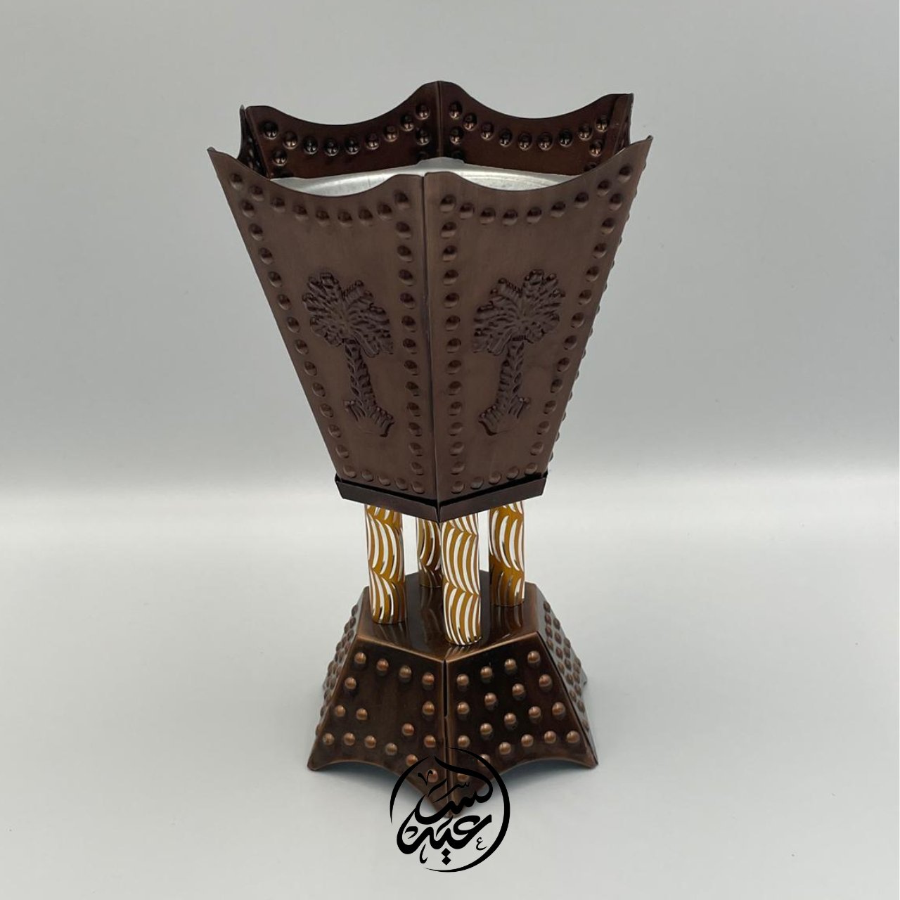 Copper Palm Tree Incense Burner مبخرة النخلة نحاسي - بهارات و عطارة السعيد